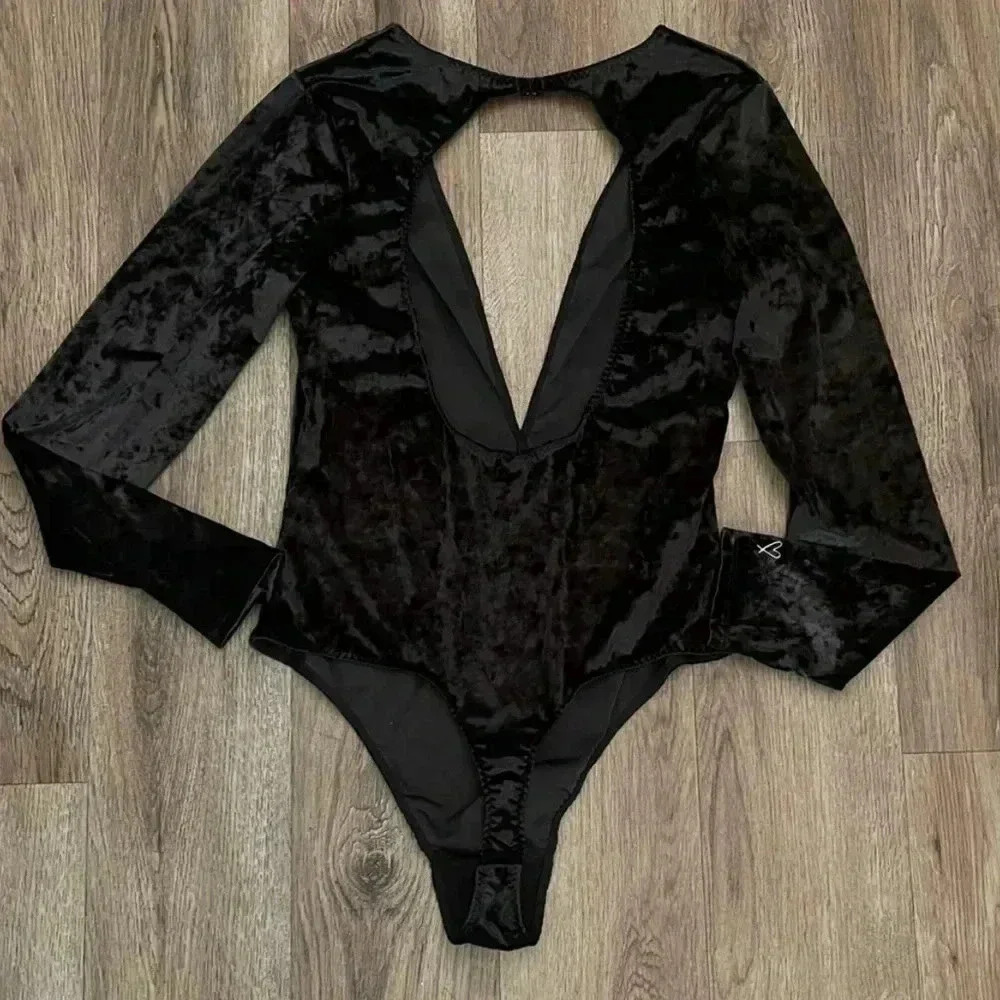Victoria's Secret Crushed Velvet Plunge Bodysuit Black XS/S - Picture 4 of 7